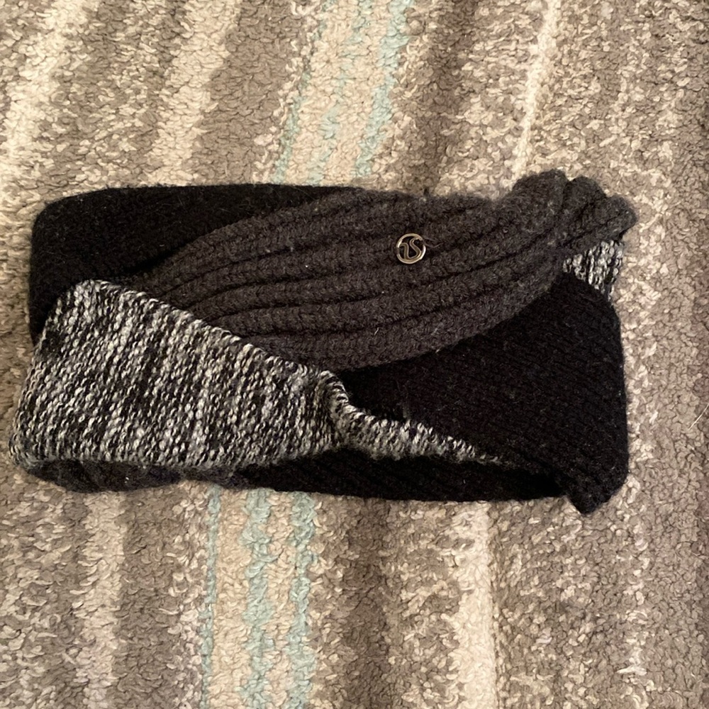 Lululemon Black & Gray Cold Weather Headband